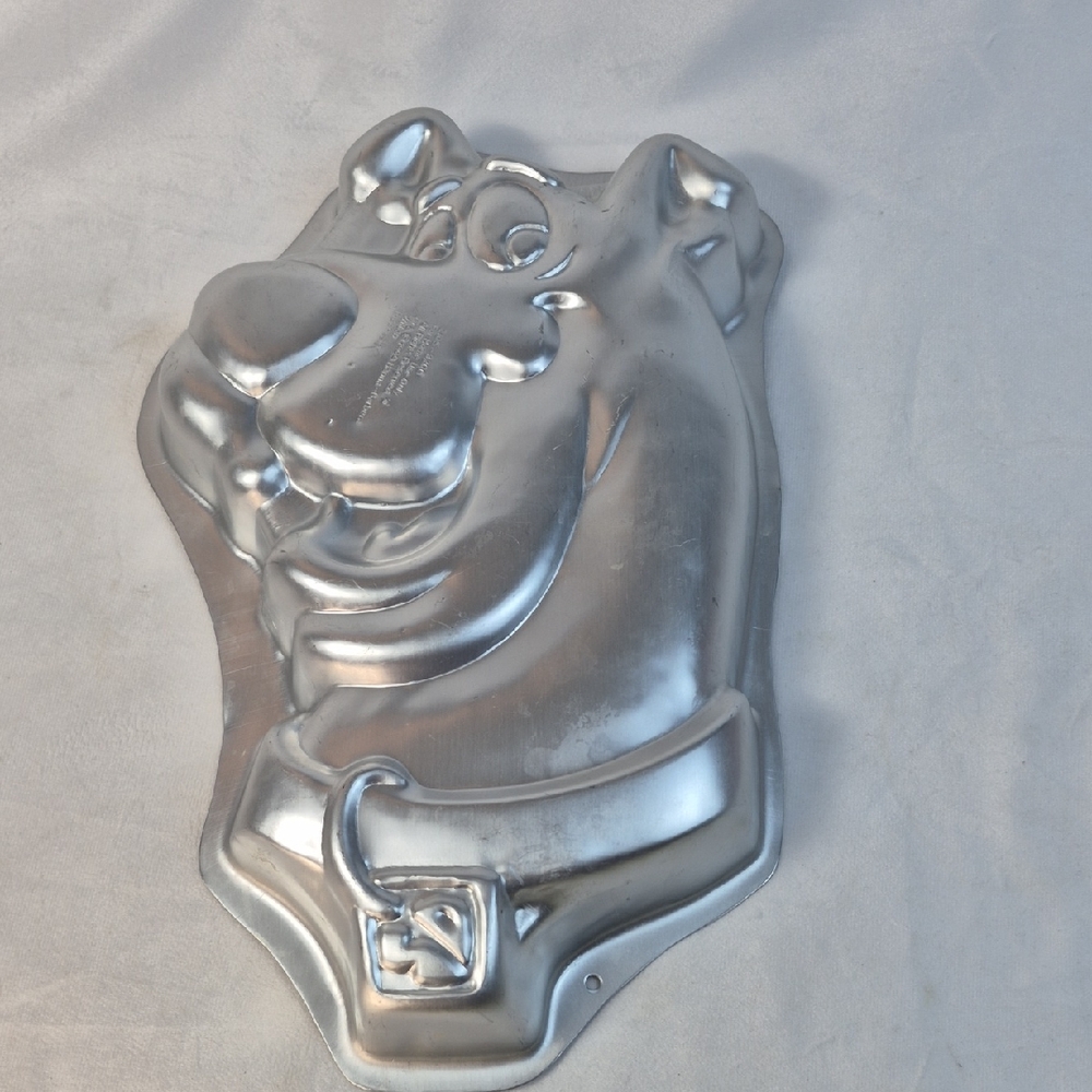 Scooby-Doo Cake Pan by Wilton 2105-3206, 1990 - Used
